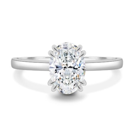 Avery – Double Tipped 4 Claw Oval Solitaire