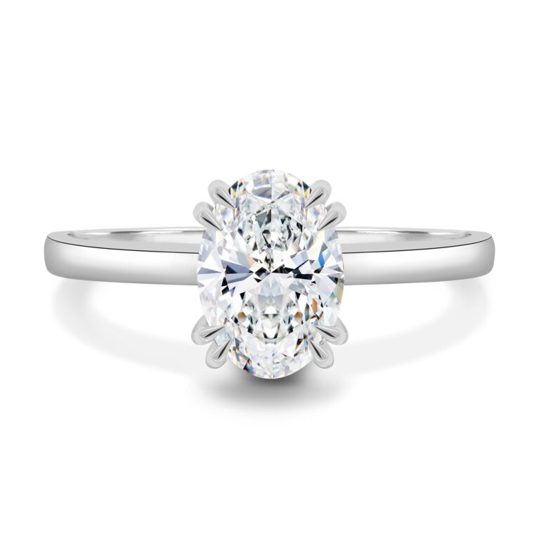Avery – Double Tipped 4 Claw Oval Solitaire